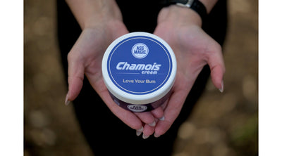 ASS MAGIC Chamois Cream - 200ml Tub being held in women's hands